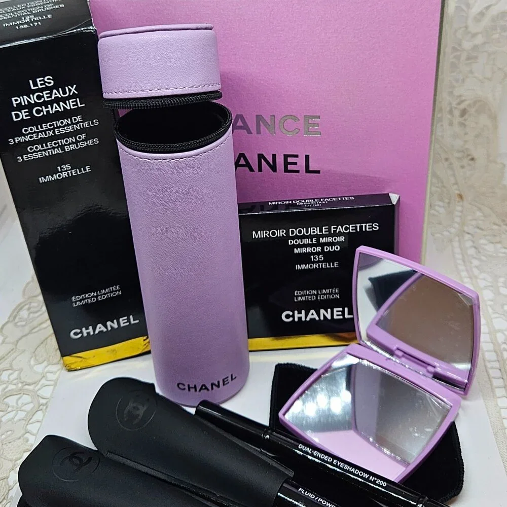 CHANEL CODES Les Pinceaux Brush & Mirror Set ~ 135 Immortelle Lavender NIB
